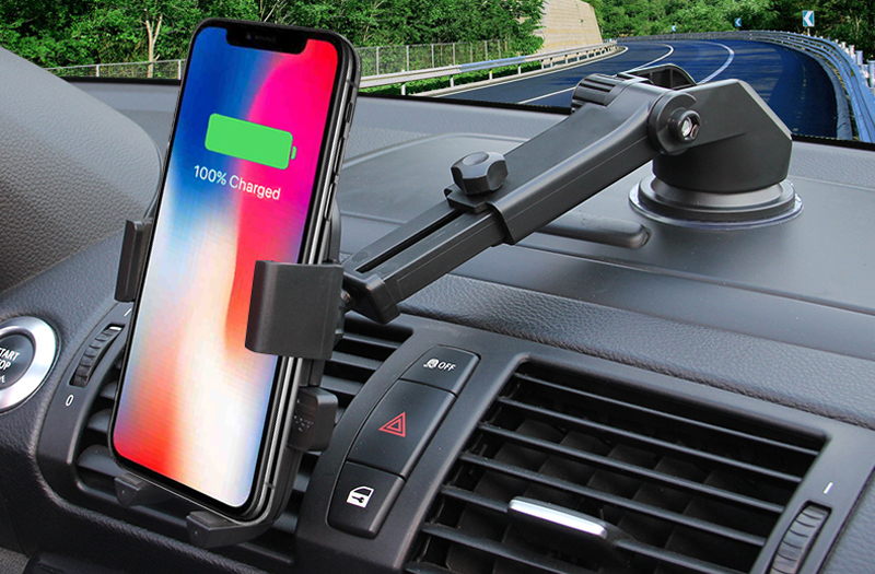 Does the car suction phone holder leave traces? If there are traces, how can I get rid of it?